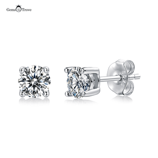 Classic round Moissanite Studs