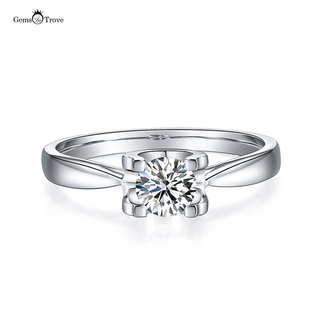 Classic oxhead Moissanite ring