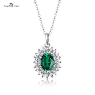 Oval Emerald Sparkling Pendant
