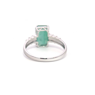 Emerald Radiance Silhouette Ring