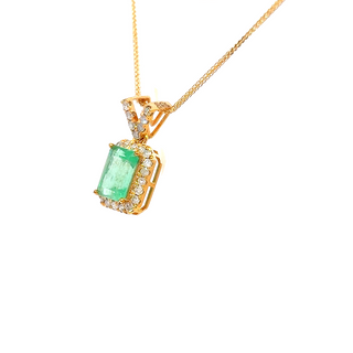 Emerald Diamond Radiance Pendant