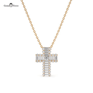 Eye Catching Diamond Cross Pendant