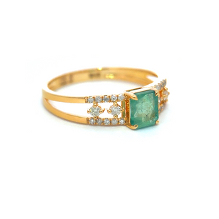 Emerald Serenità Vintage Ring