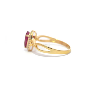 Élise Ruby Curve Ring
