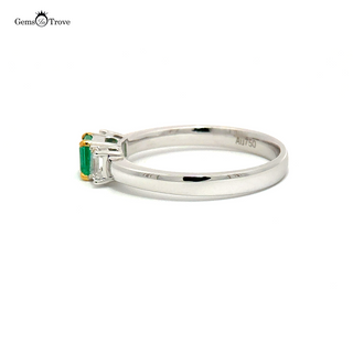 Promise ring with vivid green emerald and gold