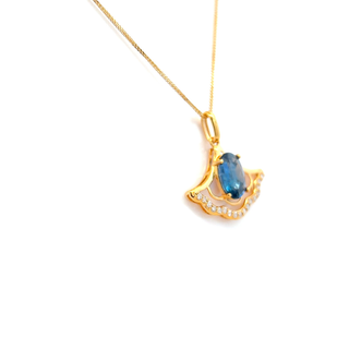 Sapphire Glow Classic Diamond Pendant