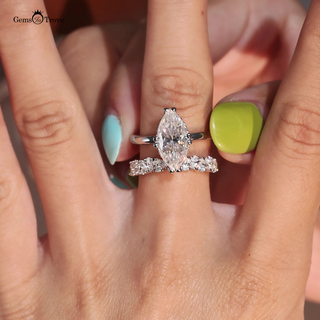 Selena Gomez's Engagement Ring Style