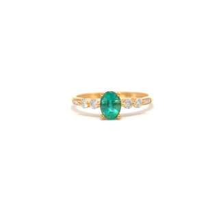 Verdea Classic Emerald Petite Ring