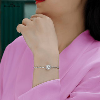 Halo Moissanite Bezel Chain Bracelet