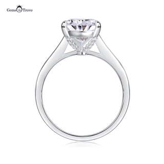 Elegant Pear Moissanite Solitaire Ring