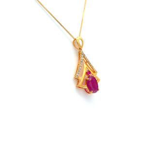 Eternal Rouge Oval Ruby Halo Pendant