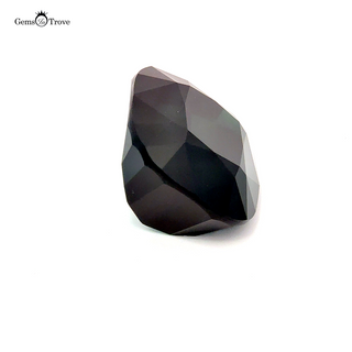 Close-up of indicolite’s natural brilliance.