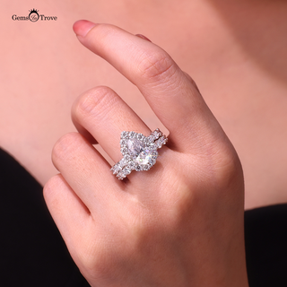 Teardrop Moissanite Stackable Ring Set