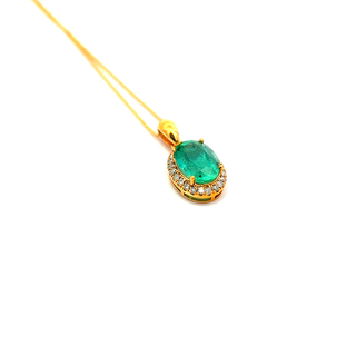 Classic Oval Emerald Halo Pendant