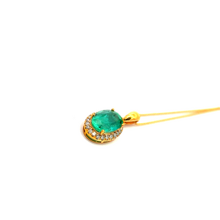 Classic Oval Emerald Halo Pendant