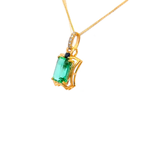 Emerald Frame Pendant