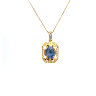 Vintage Frame Sapphire Pendant