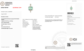 Emerald White Gold Sleek Pendant