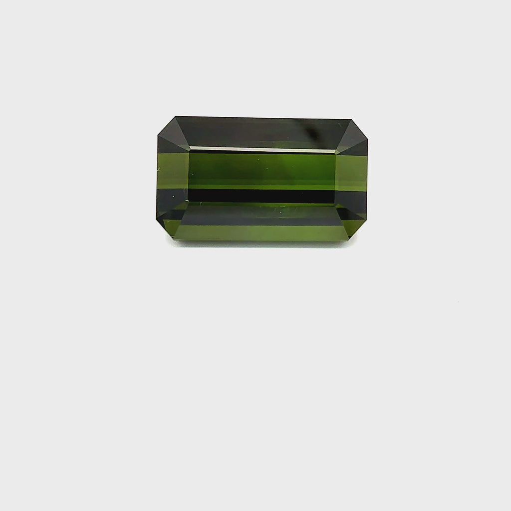 Video: Olive green tourmaline brilliance under light.