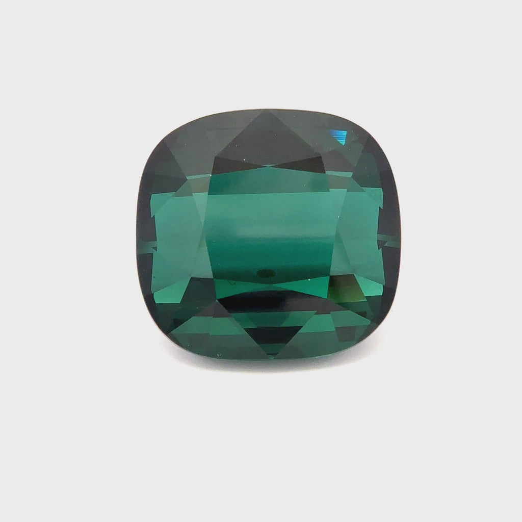 Tourmaline video showing clarity and tone.